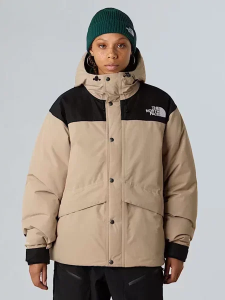 Демисезонная куртка The North Face белая