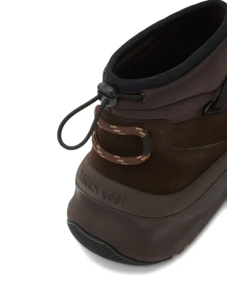 Sneakerși Moon Boot cu șireturi din piele de căprioară maro