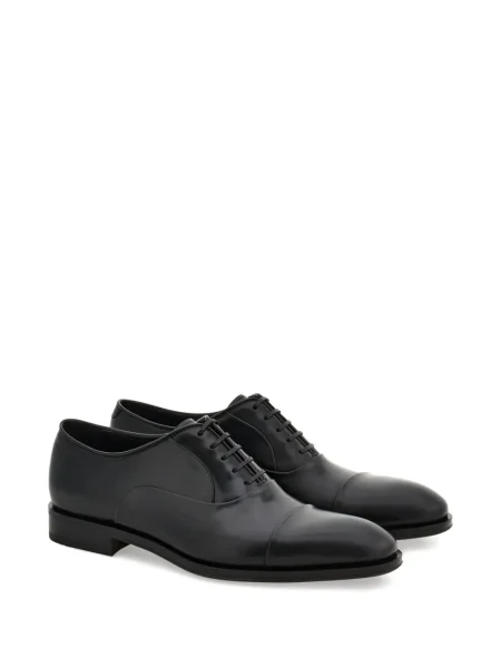 Oxford Ferragamo din piele negru