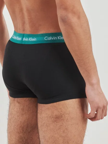 Boxerky Calvin Klein Underwear s nízkým pasem černé