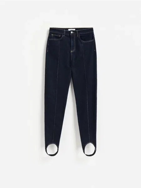 Reserved Blugi slim fit bleumarin