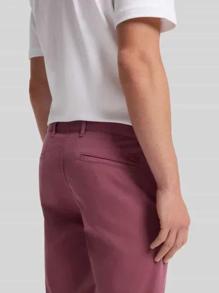 Chinosy o kroju slim fit z mieszanki bawełny model CHINO SLIM' Boss Orange