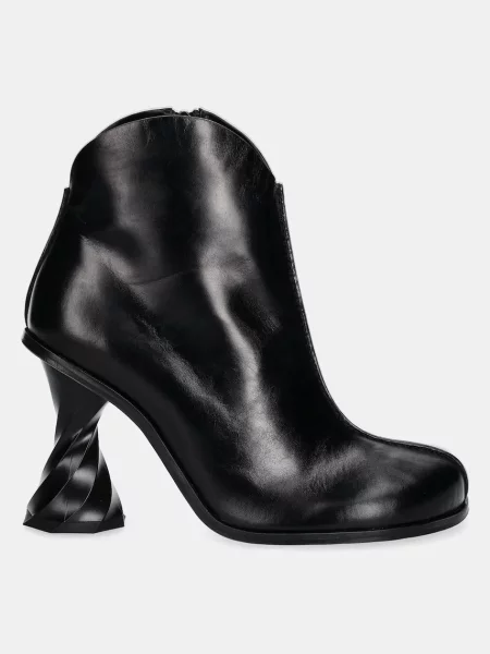 Kožené členkové topánky JW Anderson Twist Heel čierna