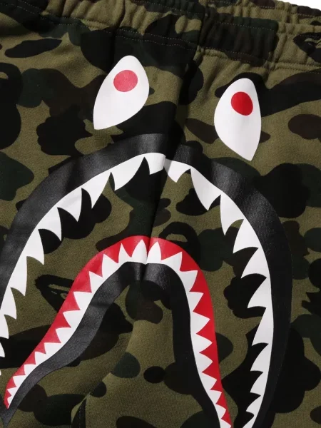 Τρέξιμο παντελόνι A Bathing Ape® με σχέδιο παραλλαγής πράσινο