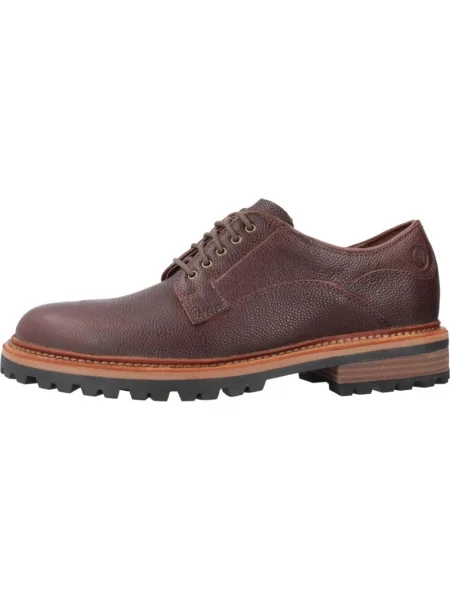 Półbuty Clarks czerwone