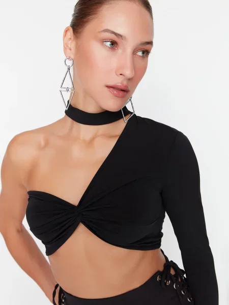 Pleten modrček Trendyol črna