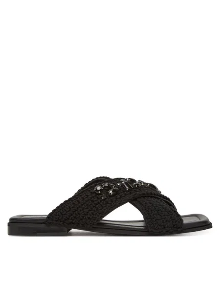 Saboți Inuikii cu strasuri negru