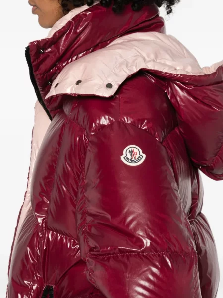 Geacă cu puf Moncler roșu
