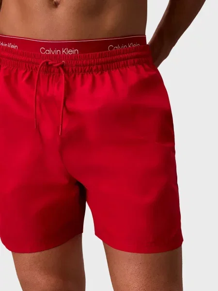 Шорты Calvin Klein красные