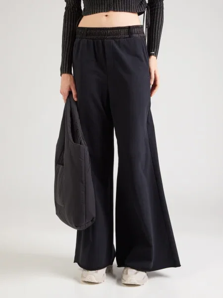 Pantaloni maro închis negru