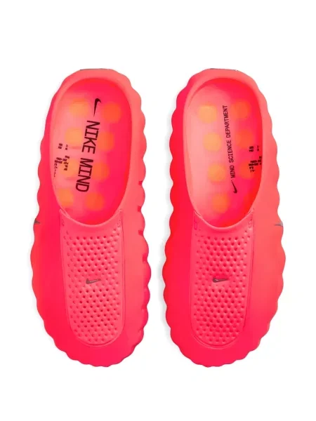 Papuci Nike slip-on cu buline din dantelă verde