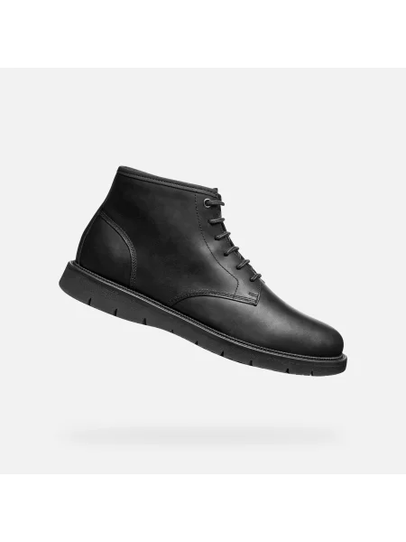 Čevlji do gležnjev Geox črna