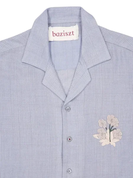 Риза Baziszt на цветя синьо