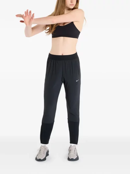 Tricou Nike cu decolteu în V alb