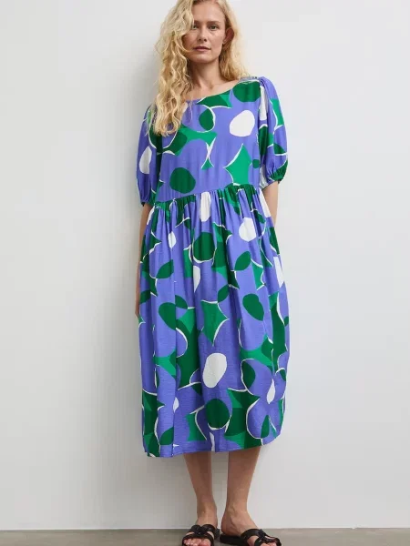 Medicine сукня oversize з віскозою