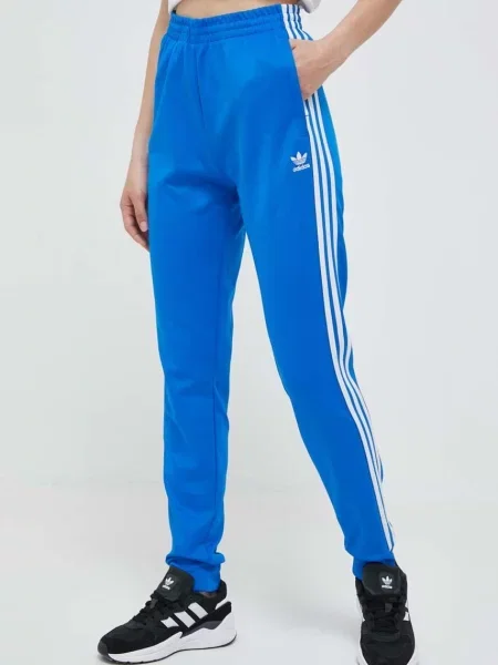 Спортен панталон adidas Originals с апликация синьо
