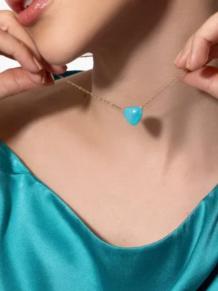 Pandantiv Vhernier de cristal albastru