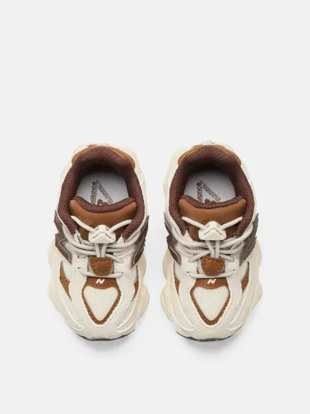 Замшеві Дитячі Кросівки повсякденні New Balance Bungee бежевий