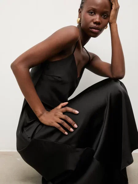 Answear.LAB sukienka bieliźniana czarna