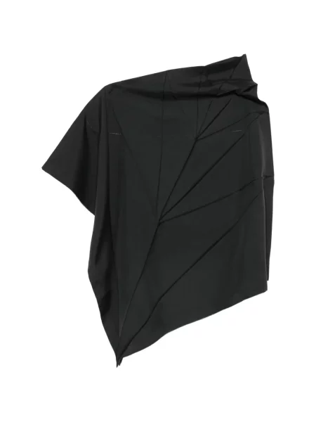 Top 132 5. Issey Miyake asimetric negru