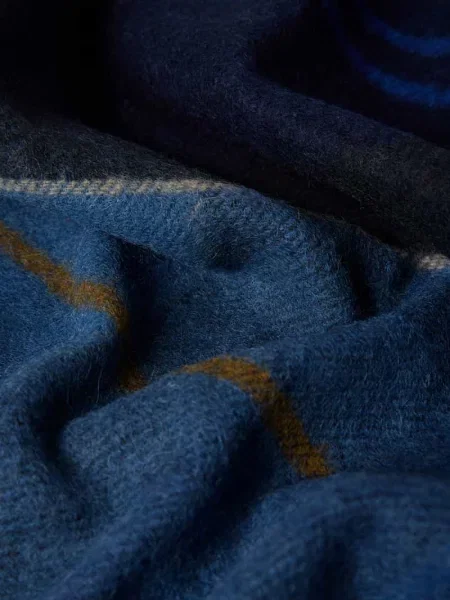 Szal z czystej wełny jagnięcej model ‘INVERNESS’ zielona