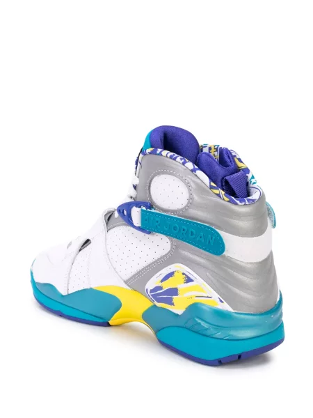 Sneakerși Jordan retro alb