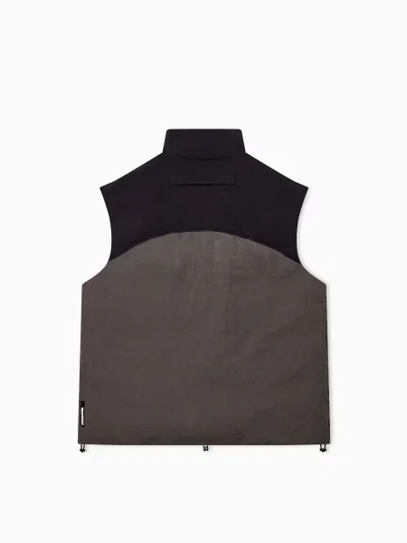 Утеплений жилет Armani Exchange коричневий