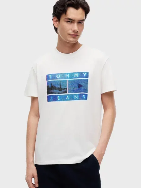 Футболка Tommy Jeans біла