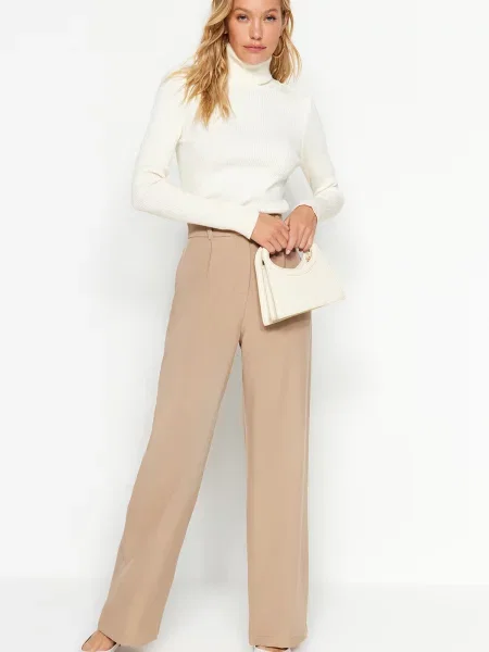 Pantaloni Trendyol bej