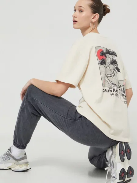 Футболка Kaotiko с принтом бежевая