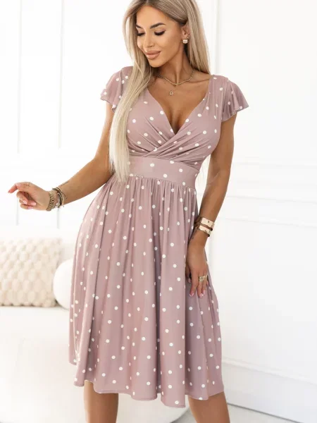 Rochie midi Numoco cu buline cu decolteu adânc bej