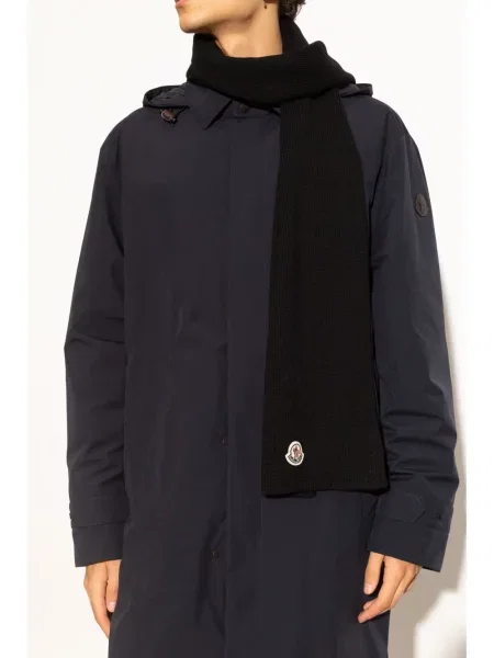 Šál Moncler černý