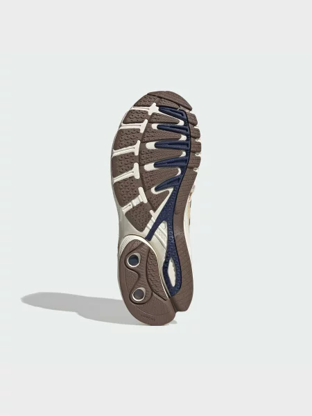 Повседневные кроссовки Adidas бежевые