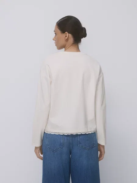 Reserved кофта з мереживом нюдовий 