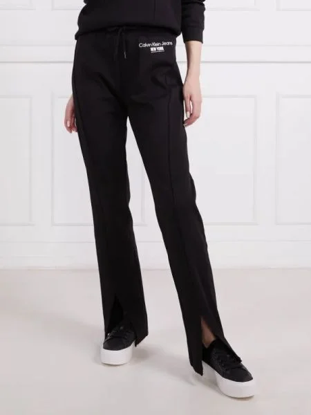 CALVIN KLEIN JEANS Jogger nadrág fekete