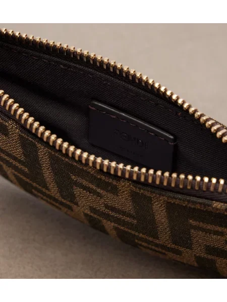 Top Fendi maro