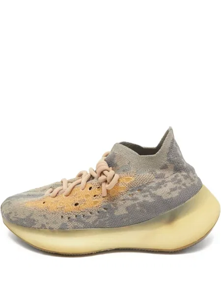 Sneakerși Adidas Yeezy cu șireturi tricotate gri