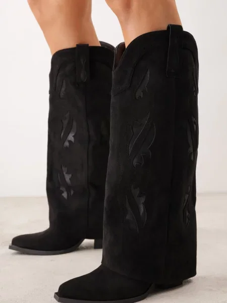 Cizme tip cowboy cu carâmb ce imită piciorul decorate cu decupaje ajurate Nilmi negre