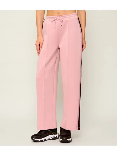 GUESS ACTIVE Pantaloni de trening Talitha | Relaxed fit roz