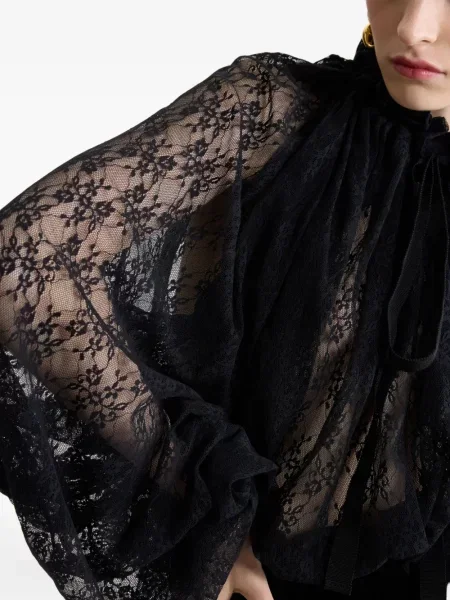 Top Patou s čipkom crna