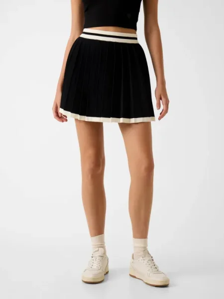 GUESS ACTIVE Fustă-pantaloni GABRY negru