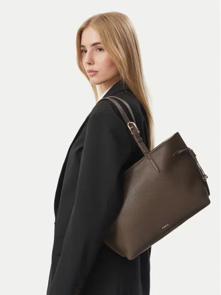 Furla Ročna torba Ava M Tote Bag  Temno rjava
