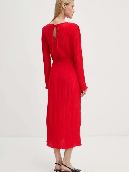Платье Never Fully Dressed красное