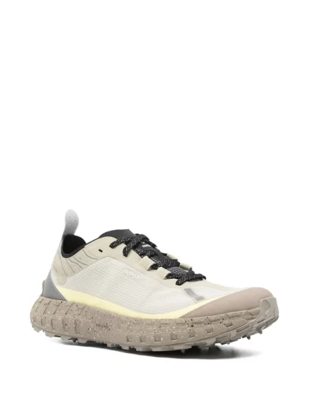 Sneakerși Norda plasă