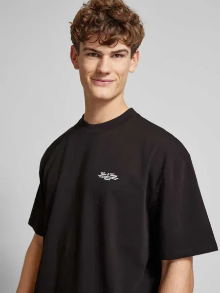 T-shirt z nadrukiem z logo Pegador czarna