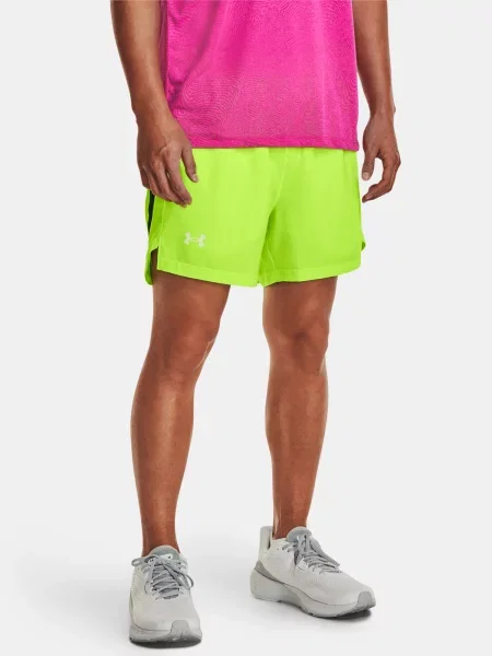 Pantaloni scurți Under Armour verde