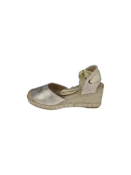 Pantofi Refresh auriu