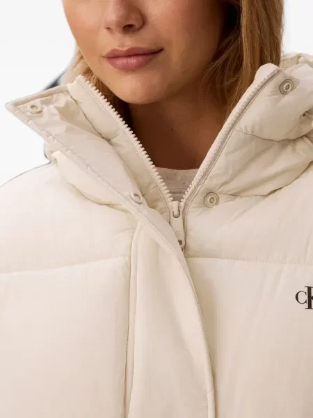 Ζωσμένος μπουφάν Calvin Klein με κουκούλα