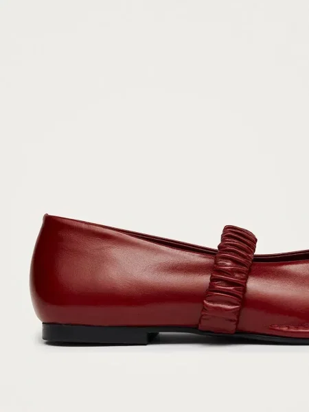 Кожаные балетки Alohas