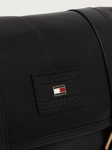 Tommy Hilfiger чанта тип пощальон мъжка от кожа черно